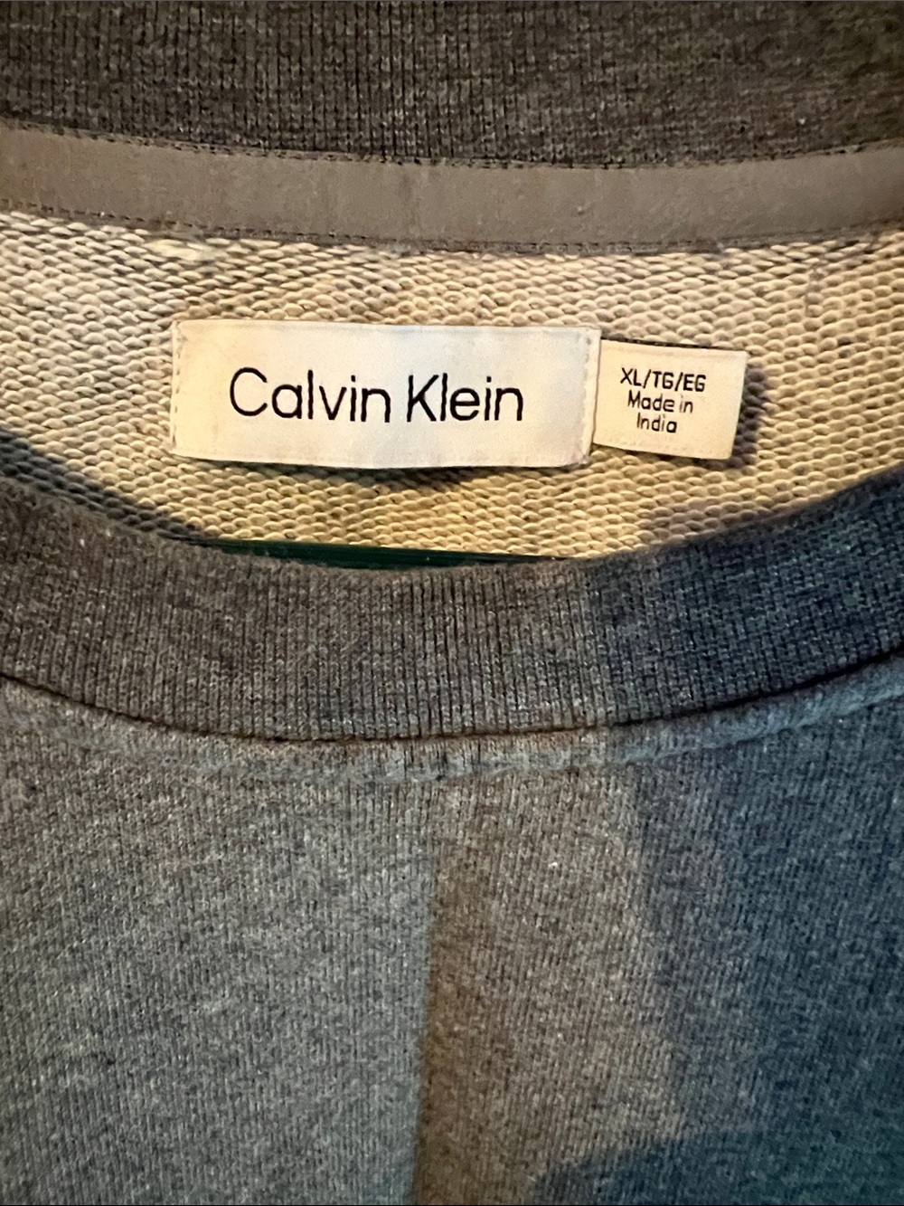 CALVIN KLEIN PREMIUM OVERSIZED CREWNECK WITH TERRYCLOTH LINING SIZE XL - Picture 2 of 5